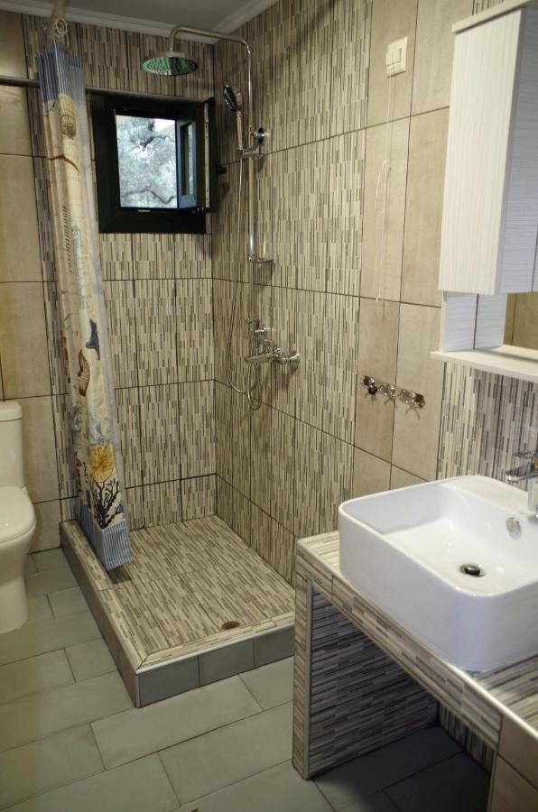 Anesis Luxury Apartments Skala Sotiros Exterior photo