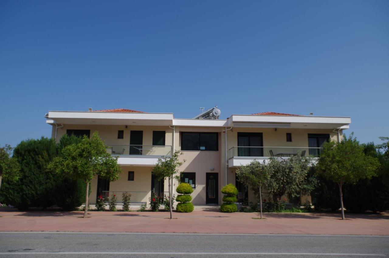 Anesis Luxury Apartments Skala Sotiros Exterior photo