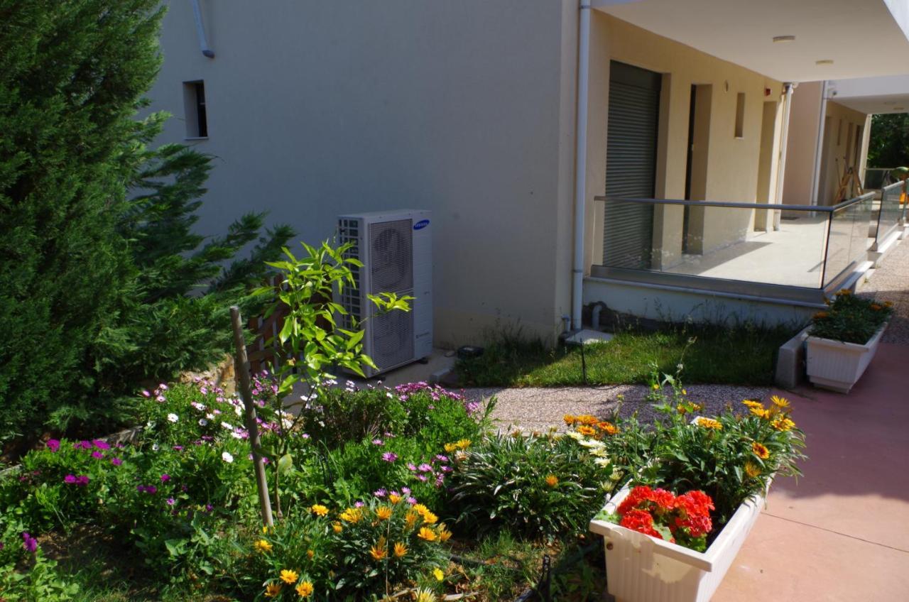 Anesis Luxury Apartments Skala Sotiros Exterior photo