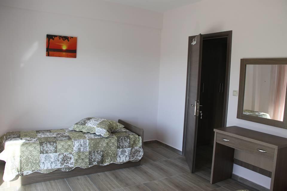 Anesis Luxury Apartments Skala Sotiros Exterior photo