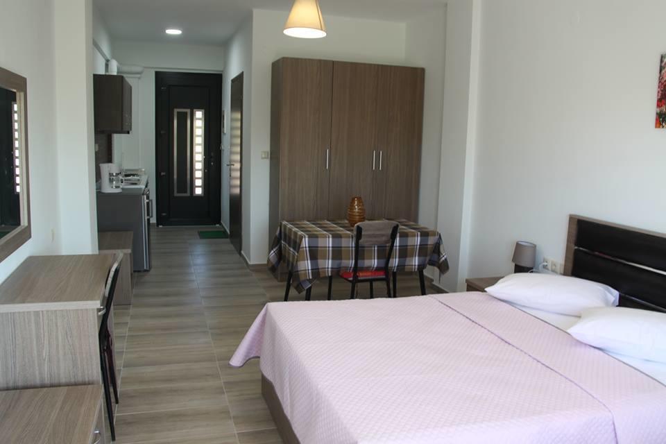 Anesis Luxury Apartments Skala Sotiros Exterior photo