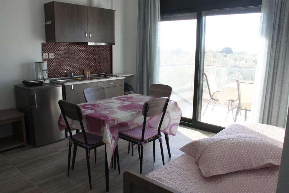 Anesis Luxury Apartments Skala Sotiros Exterior photo