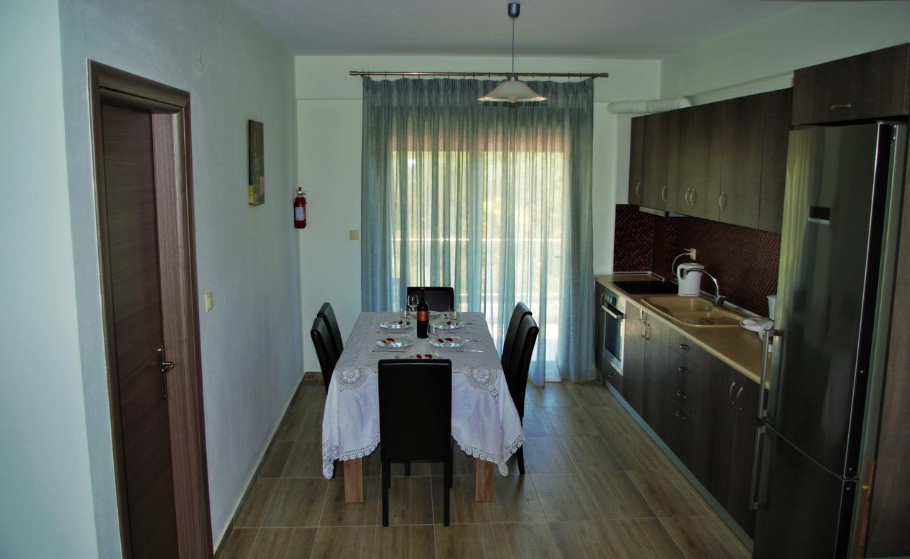 Anesis Luxury Apartments Skala Sotiros Exterior photo