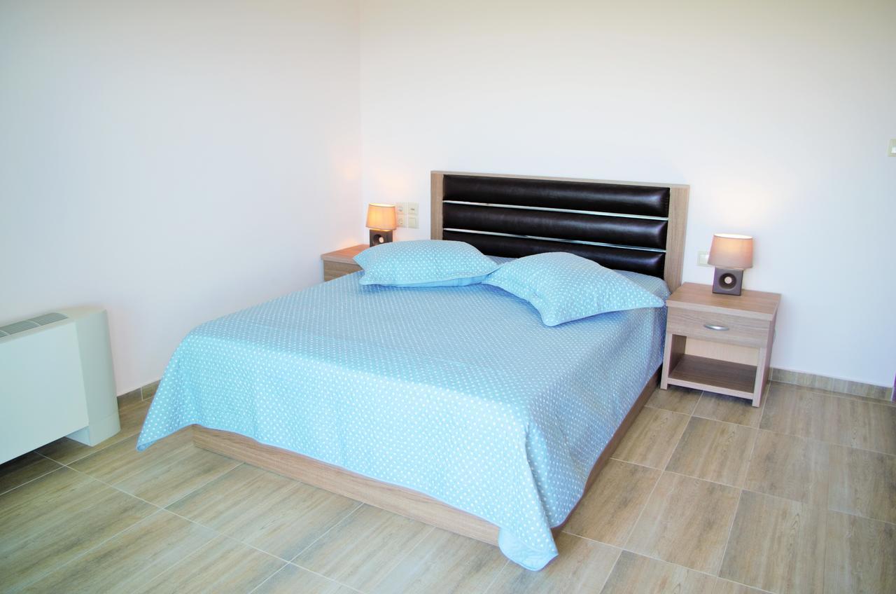 Anesis Luxury Apartments Skala Sotiros Exterior photo