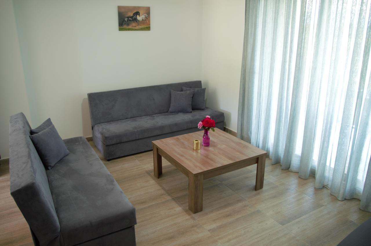 Anesis Luxury Apartments Skala Sotiros Exterior photo