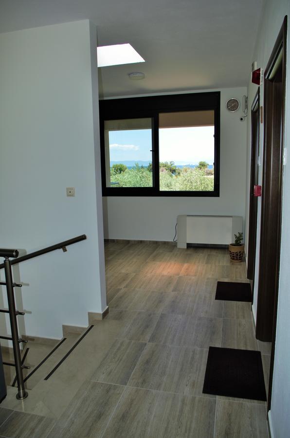 Anesis Luxury Apartments Skala Sotiros Exterior photo